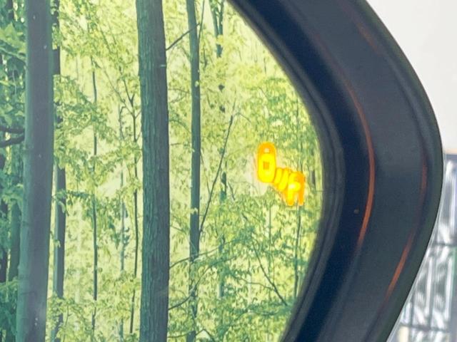 ヤリスクロス Ｚ　メーカー８型ナビ付ＤＡ　全周囲カメラ　セーフティセンス　禁煙車　ＢＳＭ　ハーフレザーシート　パワーシート　シートヒーター　ドラレコ　コーナーセンサー　スマートキー　ＬＥＤヘッド　純正１８インチＡＷ（5枚目）