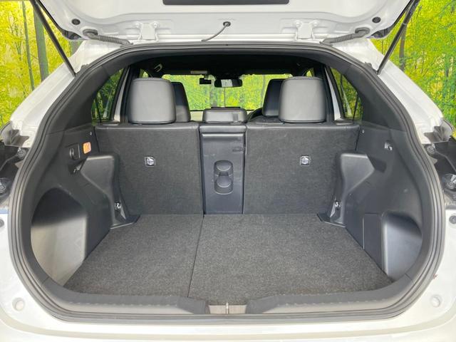 ヤリスクロス Ｚ　メーカー８型ナビ付ＤＡ　全周囲カメラ　セーフティセンス　禁煙車　ＢＳＭ　ハーフレザーシート　パワーシート　シートヒーター　ドラレコ　コーナーセンサー　スマートキー　ＬＥＤヘッド　純正１８インチＡＷ（28枚目）