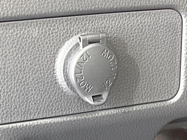 ヤリスクロス Ｚ　メーカー８型ナビ付ＤＡ　全周囲カメラ　セーフティセンス　禁煙車　ＢＳＭ　ハーフレザーシート　パワーシート　シートヒーター　ドラレコ　コーナーセンサー　スマートキー　ＬＥＤヘッド　純正１８インチＡＷ（29枚目）