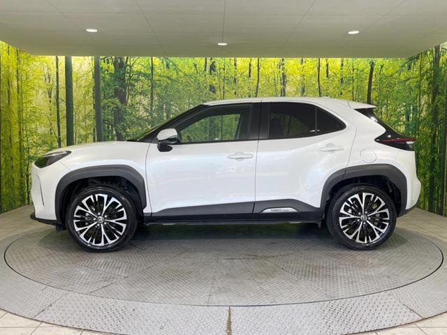 ヤリスクロス Ｚ　メーカー８型ナビ付ＤＡ　全周囲カメラ　セーフティセンス　禁煙車　ＢＳＭ　ハーフレザーシート　パワーシート　シートヒーター　ドラレコ　コーナーセンサー　スマートキー　ＬＥＤヘッド　純正１８インチＡＷ（53枚目）