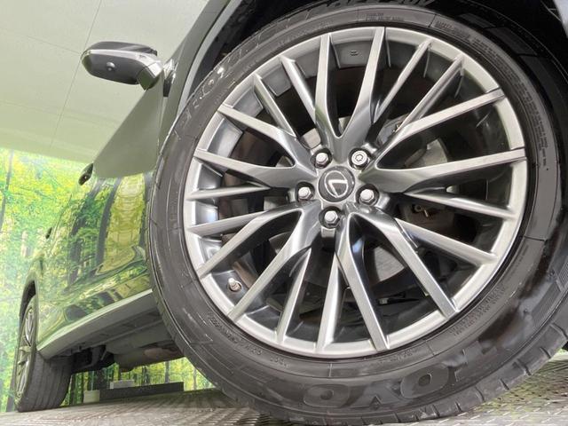 ＲＸ ＲＸ２００ｔ　Ｆスポーツ　パノラマルーフ　禁煙車　純正１２．３型ナビ　全周囲カメラ　ターボ　セーフティシステム　クリアランスソナー　ブラインドスポット　レーダークルーズ　革シート　プレミアムサウンド　ルーフレール　ＥＴＣ２．０（13枚目）