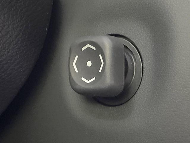 ＲＸ ＲＸ２００ｔ　Ｆスポーツ　パノラマルーフ　禁煙車　純正１２．３型ナビ　全周囲カメラ　ターボ　セーフティシステム　クリアランスソナー　ブラインドスポット　レーダークルーズ　革シート　プレミアムサウンド　ルーフレール　ＥＴＣ２．０（50枚目）