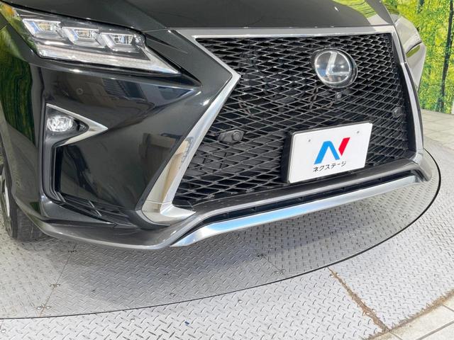 ＲＸ ＲＸ２００ｔ　Ｆスポーツ　パノラマルーフ　禁煙車　純正１２．３型ナビ　全周囲カメラ　ターボ　セーフティシステム　クリアランスソナー　ブラインドスポット　レーダークルーズ　革シート　プレミアムサウンド　ルーフレール　ＥＴＣ２．０（65枚目）