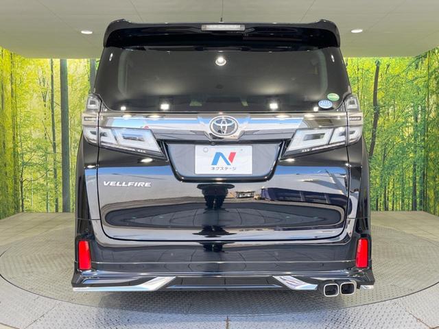 ヴェルファイア ２．５Ｚ　Ｇエディション　モデリスタエアロ　後席モニター　純正１０．５型ナビ　３眼ＬＥＤヘッド　両側電動スライドドア　デジタルインナーミラー　バックカメラ　セーフティセンス　禁煙車　電動リアゲート　シートエアコン　ＥＴＣ（16枚目）
