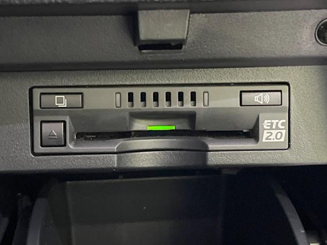 ヴェルファイア ２．５Ｚ　Ｇエディション　モデリスタエアロ　後席モニター　純正１０．５型ナビ　３眼ＬＥＤヘッド　両側電動スライドドア　デジタルインナーミラー　バックカメラ　セーフティセンス　禁煙車　電動リアゲート　シートエアコン　ＥＴＣ（29枚目）