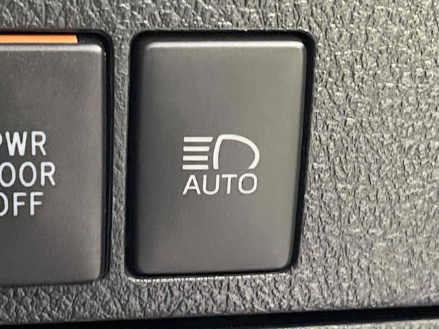 ヴェルファイア ２．５Ｚ　Ｇエディション　モデリスタエアロ　後席モニター　純正１０．５型ナビ　３眼ＬＥＤヘッド　両側電動スライドドア　デジタルインナーミラー　バックカメラ　セーフティセンス　禁煙車　電動リアゲート　シートエアコン　ＥＴＣ（43枚目）