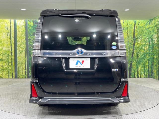 ヴォクシー ハイブリッドZS 煌III TRDフルエアロ 後席モニター 純正10.5型ナビ バックカメラ セーフティセンス 両側電動スライドドア 禁煙車 ハーフレザーシート シートヒーター ドラレコ コーナーセンサー LEDヘッド(16枚目)