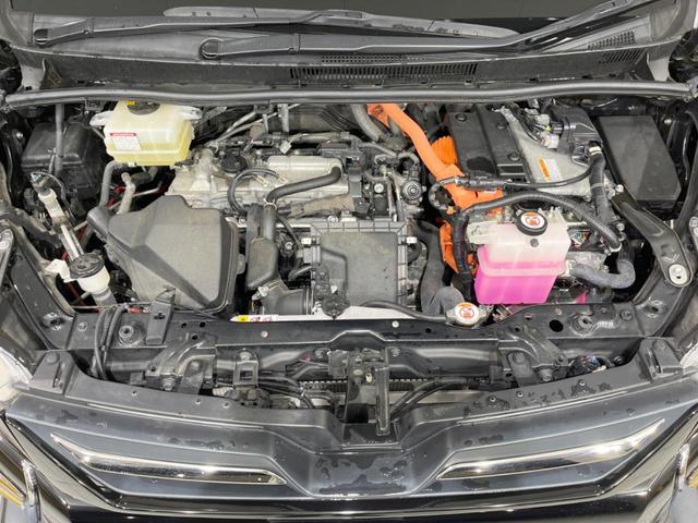 ヴォクシー ハイブリッドZS 煌III TRDフルエアロ 後席モニター 純正10.5型ナビ バックカメラ セーフティセンス 両側電動スライドドア 禁煙車 ハーフレザーシート シートヒーター ドラレコ コーナーセンサー LEDヘッド(18枚目)
