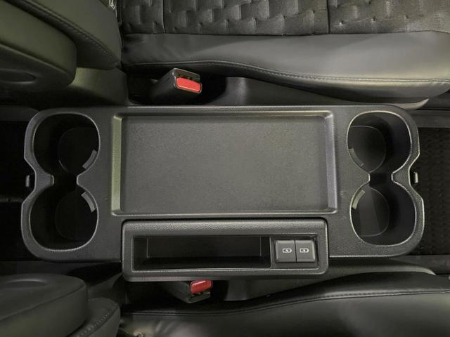 ヴォクシー Ｓ－Ｚ　メーカー１０．５型ナビ付ＤＡ　バックカメラ　両側電動スライドドア　セーフティセンス　禁煙車　ハーフレザーシート　シートヒーター　ドラレコ　コーナーセンサー　ＬＥＤヘッド　純正１７インチＡＷ（28枚目）