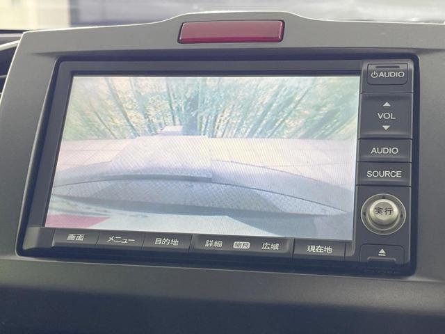 フリード Ｇ　Ｌパッケージ　後席モニター　メーカーＨＤＤナビ　バックカメラ　禁煙車　ＥＴＣ　オートエアコン　ＣＤ／ＤＶＤ再生　地デジＴＶ　ステアリングスイッチ　７人乗り　ウインカーミラー　２列目キャプテンシート（5枚目）