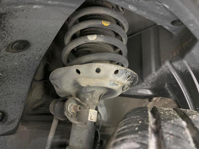 フリード Ｇ　Ｌパッケージ　後席モニター　メーカーＨＤＤナビ　バックカメラ　禁煙車　ＥＴＣ　オートエアコン　ＣＤ／ＤＶＤ再生　地デジＴＶ　ステアリングスイッチ　７人乗り　ウインカーミラー　２列目キャプテンシート（20枚目）