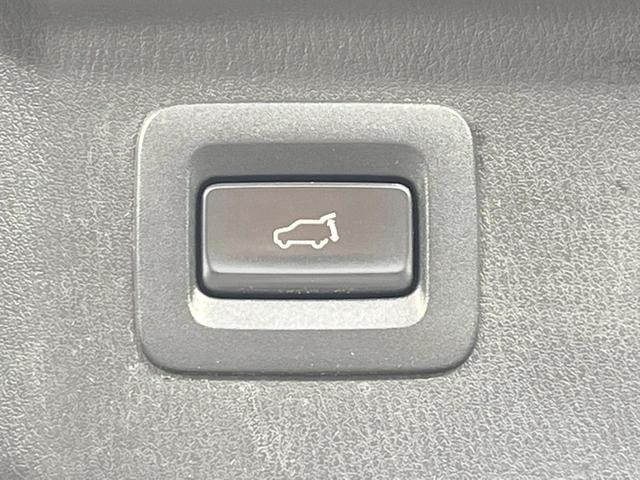 CX-8 XDプロアクティブ 後席モニター マツダコネクトナビ 全周囲カメラ 電動リアゲート スマートブレーキサポート BSM コーナーセンサー ルーフレール CD/DVD再生 フルセグTV 禁煙車 パワーシート LEDヘッド(41枚目)