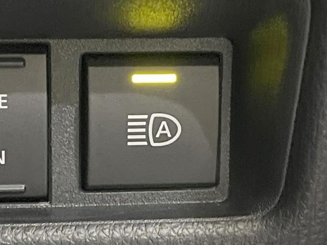 シエンタ Z メーカー10.5型ナビ付DA 全周囲カメラ シートヒーター カーキ内装 両側電動スライドドア セーフティセンス 禁煙車 前後ドラレコ コーナーセンサー LEDヘッド ETC2.0 ステアリングヒーター(33枚目)