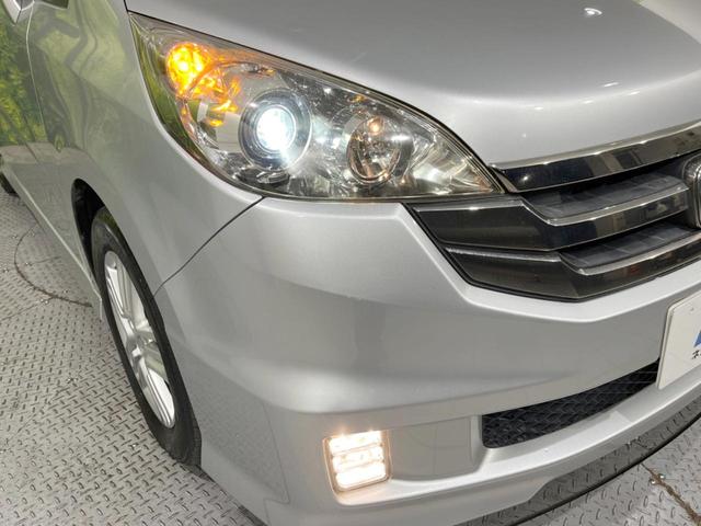 ステップワゴン スパーダＳ　ＨＤＤナビ　スマートスタイルＥＤ　両側電動スライドドア　純正ＨＤＤナビ　バックカメラ　禁煙車　前後ドラレコ　スマートキー　ＨＩＤヘッド　ＥＴＣ　純正１６インチアルミ　オートエアコン　ＣＤ／ＤＶＤ再生（13枚目）