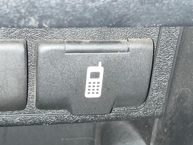 ステップワゴン スパーダＳ　ＨＤＤナビ　スマートスタイルＥＤ　両側電動スライドドア　純正ＨＤＤナビ　バックカメラ　禁煙車　前後ドラレコ　スマートキー　ＨＩＤヘッド　ＥＴＣ　純正１６インチアルミ　オートエアコン　ＣＤ／ＤＶＤ再生（34枚目）