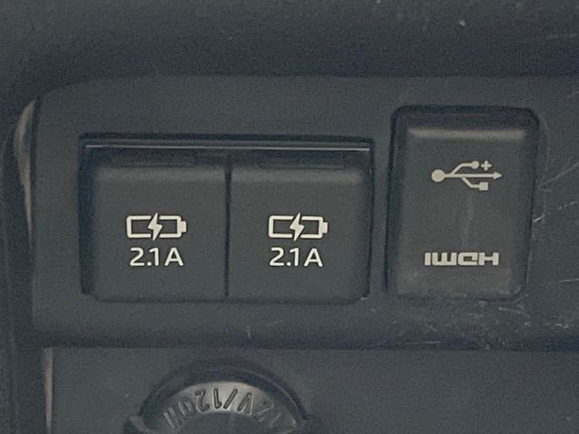 ヴォクシー ハイブリッドＺＳ　煌ＩＩＩ　両側電動スライドドア　１０．５型純正ナビ　１２．１型後席モニター　バックカメラ　セーフティセンス　禁煙車　ハーフレザーシート　ドラレコ　コーナーセンサー　スマートキー　ＬＥＤヘッド　ＥＴＣ２．０（40枚目）