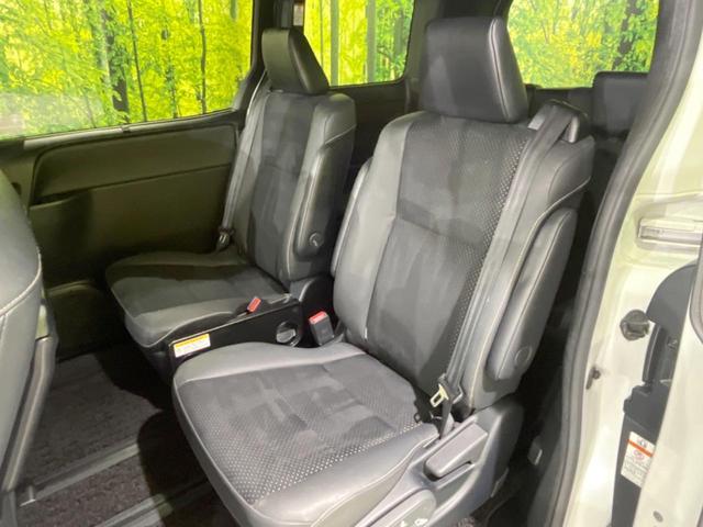 ヴォクシー ハイブリッドＺＳ　煌ＩＩＩ　両側電動スライドドア　１０．５型純正ナビ　１２．１型後席モニター　バックカメラ　セーフティセンス　禁煙車　ハーフレザーシート　ドラレコ　コーナーセンサー　スマートキー　ＬＥＤヘッド　ＥＴＣ２．０（49枚目）