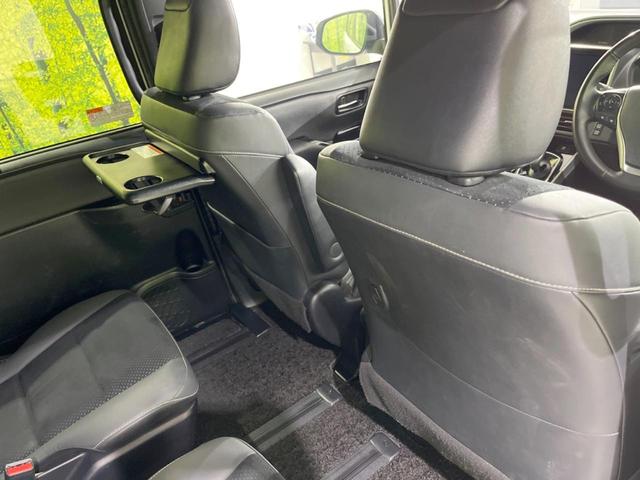 ヴォクシー ハイブリッドＺＳ　煌ＩＩＩ　両側電動スライドドア　１０．５型純正ナビ　１２．１型後席モニター　バックカメラ　セーフティセンス　禁煙車　ハーフレザーシート　ドラレコ　コーナーセンサー　スマートキー　ＬＥＤヘッド　ＥＴＣ２．０（50枚目）