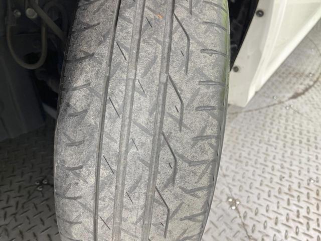 ヴォクシー ハイブリッドＺＳ　煌ＩＩＩ　両側電動スライドドア　１０．５型純正ナビ　１２．１型後席モニター　バックカメラ　セーフティセンス　禁煙車　ハーフレザーシート　ドラレコ　コーナーセンサー　スマートキー　ＬＥＤヘッド　ＥＴＣ２．０（61枚目）