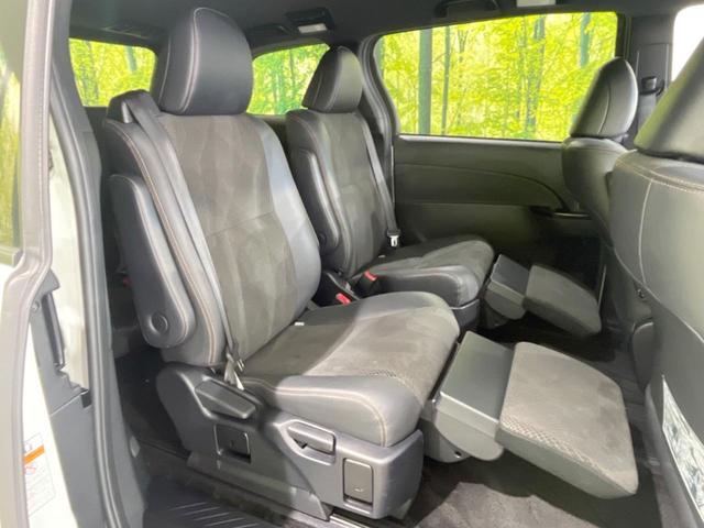 エスティマ アエラス　プレミアム　モデリスタエアロ　９型フローティングナビ　バックカメラ　セーフティセンス　両側電動スライドドア　禁煙車　ハーフレザーシート　パワーシート　デジタルインナーミラー　ＬＥＤヘッド　純正１８インチＡＷ（9枚目）