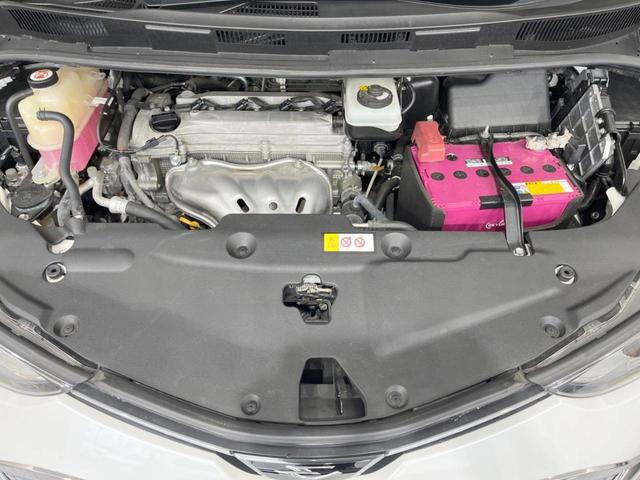 エスティマ アエラス　プレミアム　モデリスタエアロ　９型フローティングナビ　バックカメラ　セーフティセンス　両側電動スライドドア　禁煙車　ハーフレザーシート　パワーシート　デジタルインナーミラー　ＬＥＤヘッド　純正１８インチＡＷ（18枚目）