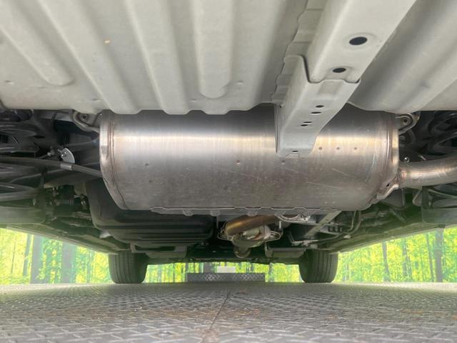 エスティマ アエラス　プレミアム　モデリスタエアロ　９型フローティングナビ　バックカメラ　セーフティセンス　両側電動スライドドア　禁煙車　ハーフレザーシート　パワーシート　デジタルインナーミラー　ＬＥＤヘッド　純正１８インチＡＷ（19枚目）