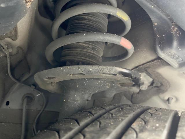 エスティマ アエラス　プレミアム　モデリスタエアロ　９型フローティングナビ　バックカメラ　セーフティセンス　両側電動スライドドア　禁煙車　ハーフレザーシート　パワーシート　デジタルインナーミラー　ＬＥＤヘッド　純正１８インチＡＷ（20枚目）