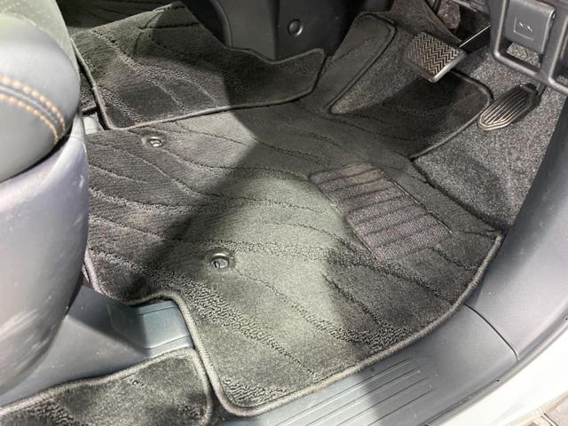 エスティマ アエラス　プレミアム　モデリスタエアロ　９型フローティングナビ　バックカメラ　セーフティセンス　両側電動スライドドア　禁煙車　ハーフレザーシート　パワーシート　デジタルインナーミラー　ＬＥＤヘッド　純正１８インチＡＷ（25枚目）