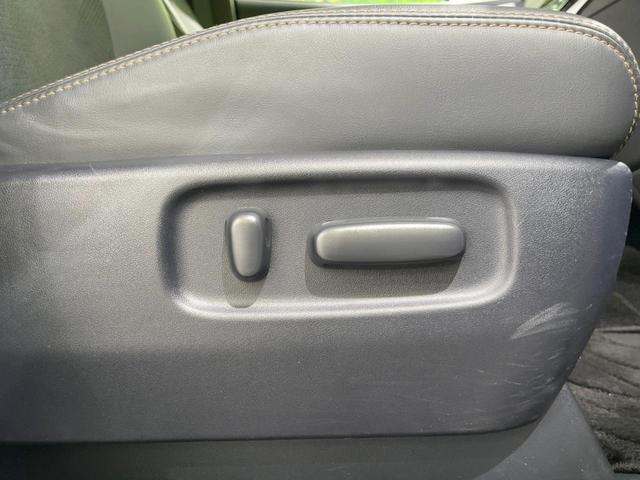 エスティマ アエラス　プレミアム　モデリスタエアロ　９型フローティングナビ　バックカメラ　セーフティセンス　両側電動スライドドア　禁煙車　ハーフレザーシート　パワーシート　デジタルインナーミラー　ＬＥＤヘッド　純正１８インチＡＷ（42枚目）