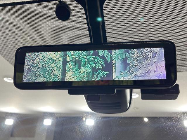 セレナ ｅ－パワー　ハイウェイスターＶ　両側電動スライドドア　９型純正ナビ　全周囲カメラ　プロパイロット　インテリジェントルームミラー　禁煙車　ドラレコ　コーナーセンサー　スマートキー　ＬＥＤヘッド　ビルトインＥＴＣ　純正１５インチアルミ（5枚目）