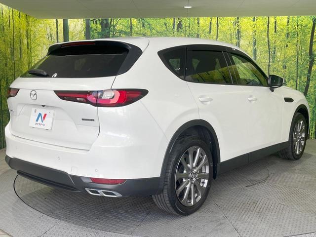 ＣＸ－６０ ＸＤ　エクスクルーシブモード　サンルーフ　１２．３型マツダコネクト　全周囲カメラ　禁煙車　ＢＯＳＥサウンド　革シート　１００Ｖ電源　衝突軽減システム　レーダークルーズ　ＥＴＣ　前後ドラレコ　シートベンチレーション　電動リアゲート（17枚目）