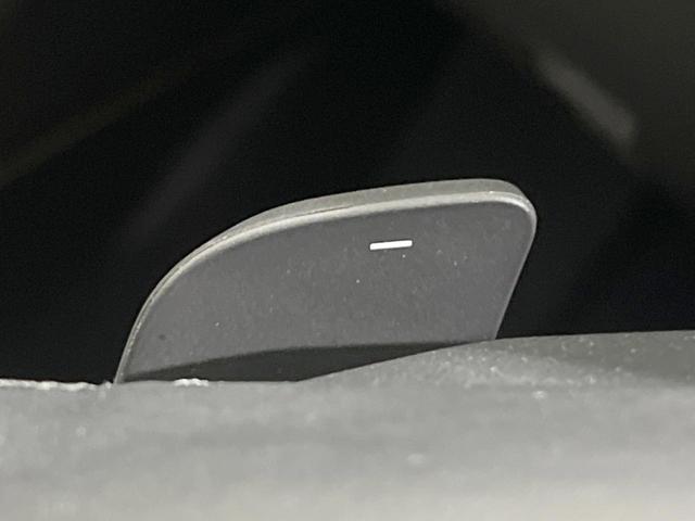 ＣＸ－６０ ＸＤ　エクスクルーシブモード　サンルーフ　１２．３型マツダコネクト　全周囲カメラ　禁煙車　ＢＯＳＥサウンド　革シート　１００Ｖ電源　衝突軽減システム　レーダークルーズ　ＥＴＣ　前後ドラレコ　シートベンチレーション　電動リアゲート（41枚目）