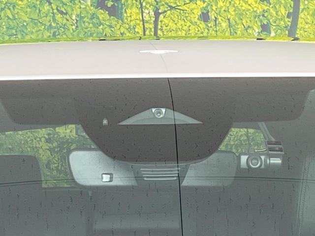 ＣＸ－６０ ＸＤ　エクスクルーシブモード　サンルーフ　１２．３型マツダコネクト　全周囲カメラ　禁煙車　ＢＯＳＥサウンド　革シート　１００Ｖ電源　衝突軽減システム　レーダークルーズ　ＥＴＣ　前後ドラレコ　シートベンチレーション　電動リアゲート（45枚目）