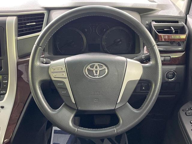 ヴェルファイア ２．４Ｚ　両側電動スライドドア　後席モニター　バックカメラ　禁煙車　コーナーセンサー　スマートキー　ＨＩＤヘッド　ビルトインＥＴＣ　純正１８インチアルミ　オートライト　デュアルエアコン　リアエアコン（12枚目）