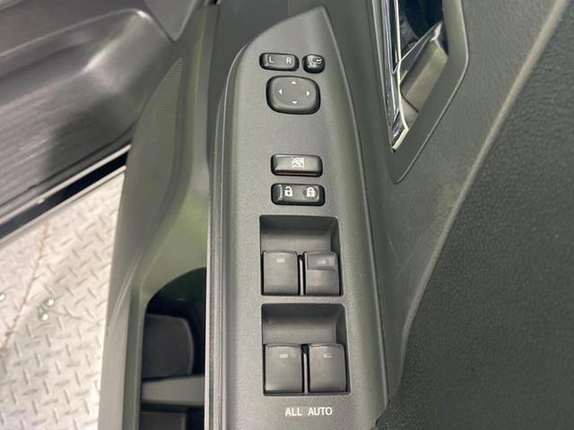 ヴェルファイア ２．４Ｚ　両側電動スライドドア　後席モニター　バックカメラ　禁煙車　コーナーセンサー　スマートキー　ＨＩＤヘッド　ビルトインＥＴＣ　純正１８インチアルミ　オートライト　デュアルエアコン　リアエアコン（31枚目）