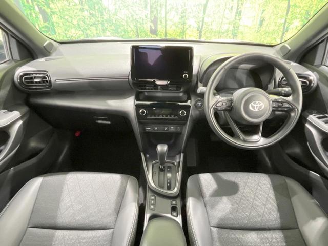 ヤリスクロス ハイブリッドZ 禁煙車 純正ナビ付8型DA 全周囲カメラ セーフティセンス パワーシート シートヒーター ステアリングヒーター BSM RCTA 純正18インチアルミ LEDヘッドランプ ナノイーX スマートキー(2枚目)