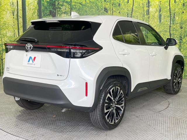 ヤリスクロス ハイブリッドZ 禁煙車 純正ナビ付8型DA 全周囲カメラ セーフティセンス パワーシート シートヒーター ステアリングヒーター BSM RCTA 純正18インチアルミ LEDヘッドランプ ナノイーX スマートキー(17枚目)