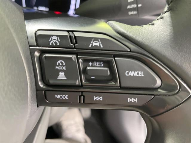 ヤリスクロス ハイブリッドZ 禁煙車 純正ナビ付8型DA 全周囲カメラ セーフティセンス パワーシート シートヒーター ステアリングヒーター BSM RCTA 純正18インチアルミ LEDヘッドランプ ナノイーX スマートキー(30枚目)