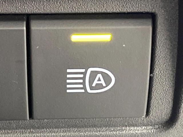 ヤリスクロス ハイブリッドZ 禁煙車 純正ナビ付8型DA 全周囲カメラ セーフティセンス パワーシート シートヒーター ステアリングヒーター BSM RCTA 純正18インチアルミ LEDヘッドランプ ナノイーX スマートキー(36枚目)