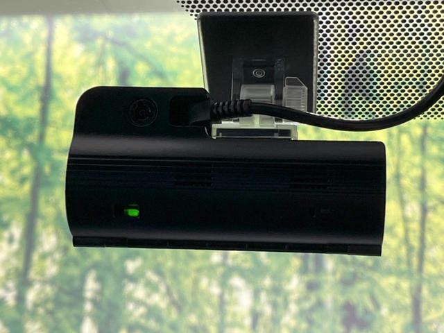 ヤリスクロス ハイブリッドZ 禁煙車 純正ナビ付8型DA 全周囲カメラ セーフティセンス パワーシート シートヒーター ステアリングヒーター BSM RCTA 純正18インチアルミ LEDヘッドランプ ナノイーX スマートキー(41枚目)