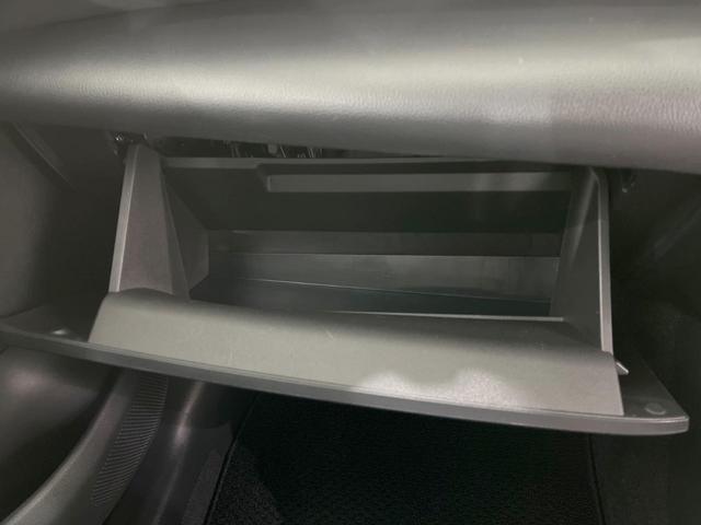 ヤリスクロス ハイブリッドZ 禁煙車 純正ナビ付8型DA 全周囲カメラ セーフティセンス パワーシート シートヒーター ステアリングヒーター BSM RCTA 純正18インチアルミ LEDヘッドランプ ナノイーX スマートキー(51枚目)