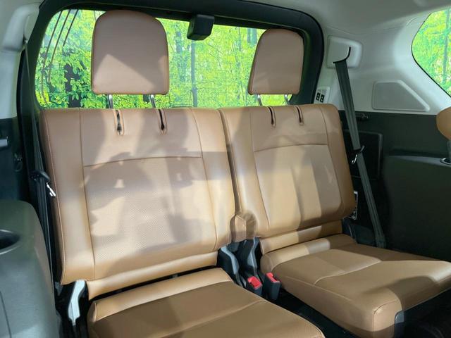 ランドクルーザープラド ＴＸ　Ｌパッケージ　７０ｔｈアニバーサリーリミテッド　禁煙車　ムーンルーフ　メーカー９型ナビ付ＤＡ　マルチテレインモニター　茶革シート　７人乗　シートベンチレーション　セーフティセンス　レーダークルーズ　ルーフレール　デジタルインナーミラー　ＥＴＣ２．０（10枚目）