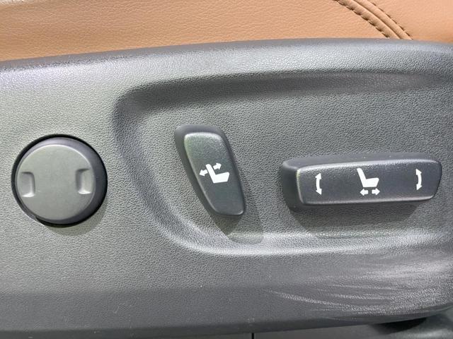 ランドクルーザープラド ＴＸ　Ｌパッケージ　７０ｔｈアニバーサリーリミテッド　禁煙車　ムーンルーフ　メーカー９型ナビ付ＤＡ　マルチテレインモニター　茶革シート　７人乗　シートベンチレーション　セーフティセンス　レーダークルーズ　ルーフレール　デジタルインナーミラー　ＥＴＣ２．０（23枚目）