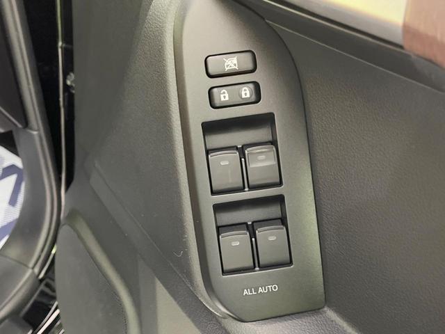 ランドクルーザープラド ＴＸ　Ｌパッケージ　７０ｔｈアニバーサリーリミテッド　禁煙車　ムーンルーフ　メーカー９型ナビ付ＤＡ　マルチテレインモニター　茶革シート　７人乗　シートベンチレーション　セーフティセンス　レーダークルーズ　ルーフレール　デジタルインナーミラー　ＥＴＣ２．０（49枚目）