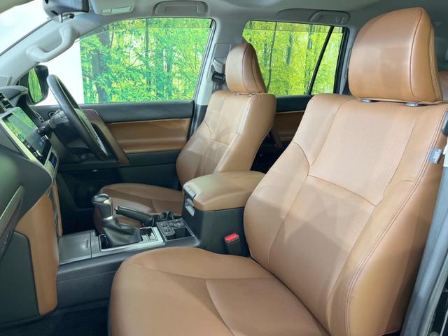 ランドクルーザープラド ＴＸ　Ｌパッケージ　７０ｔｈアニバーサリーリミテッド　禁煙車　ムーンルーフ　メーカー９型ナビ付ＤＡ　マルチテレインモニター　茶革シート　７人乗　シートベンチレーション　セーフティセンス　レーダークルーズ　ルーフレール　デジタルインナーミラー　ＥＴＣ２．０（52枚目）
