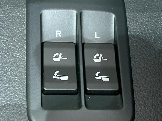 ランドクルーザープラド ＴＸ　Ｌパッケージ　７０ｔｈアニバーサリーリミテッド　禁煙車　ムーンルーフ　メーカー９型ナビ付ＤＡ　マルチテレインモニター　茶革シート　７人乗　シートベンチレーション　セーフティセンス　レーダークルーズ　ルーフレール　デジタルインナーミラー　ＥＴＣ２．０（56枚目）