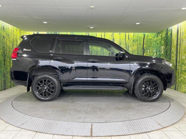 ランドクルーザープラド ＴＸ　Ｌパッケージ　７０ｔｈアニバーサリーリミテッド　禁煙車　ムーンルーフ　メーカー９型ナビ付ＤＡ　マルチテレインモニター　茶革シート　７人乗　シートベンチレーション　セーフティセンス　レーダークルーズ　ルーフレール　デジタルインナーミラー　ＥＴＣ２．０（65枚目）