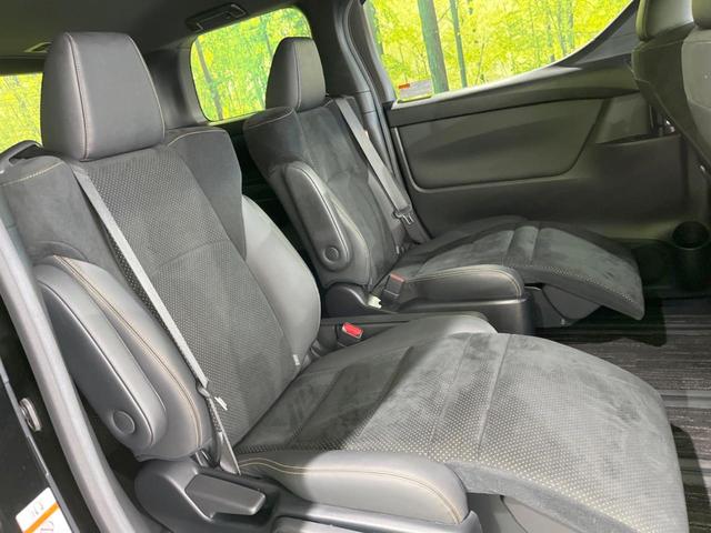 アルファード ２．５Ｓ　タイプゴールドＩＩ　禁煙車　フリップダウンモニター　純正９型ナビ付ＤＡ　バックカメラ　両側電動スライドドア　セーフティセンス　レーダークルーズ　ＥＴＣ　フルセグ　三眼ＬＥＤヘッド／シーケンシャルランプ　電動リアゲート（9枚目）