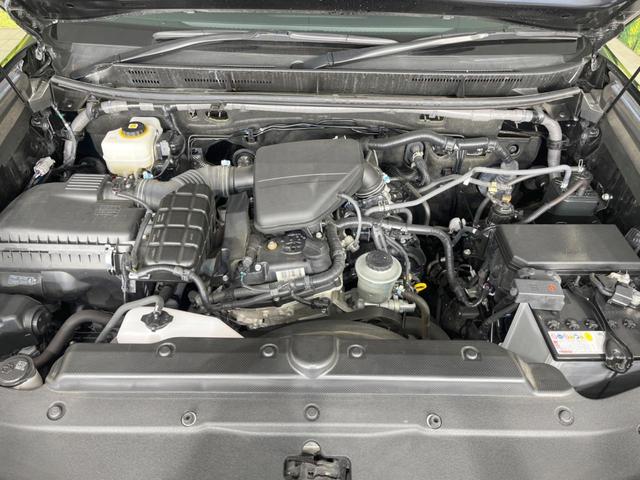 ランドクルーザープラド TX Lパッケージ マットブラックエディション 禁煙車 7人乗 9型ディスプレイオーディオ マルチテレインモニター ムーンルーフ 黒革シート ドライブレコーダー LEDヘッドランプ シートベンチレーション レーダークルーズ ルーフレール(18枚目)