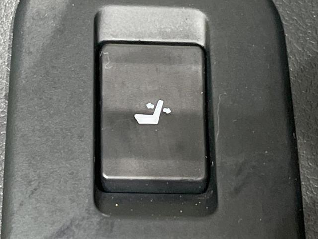 ランドクルーザープラド TX Lパッケージ マットブラックエディション 禁煙車 7人乗 9型ディスプレイオーディオ マルチテレインモニター ムーンルーフ 黒革シート ドライブレコーダー LEDヘッドランプ シートベンチレーション レーダークルーズ ルーフレール(61枚目)